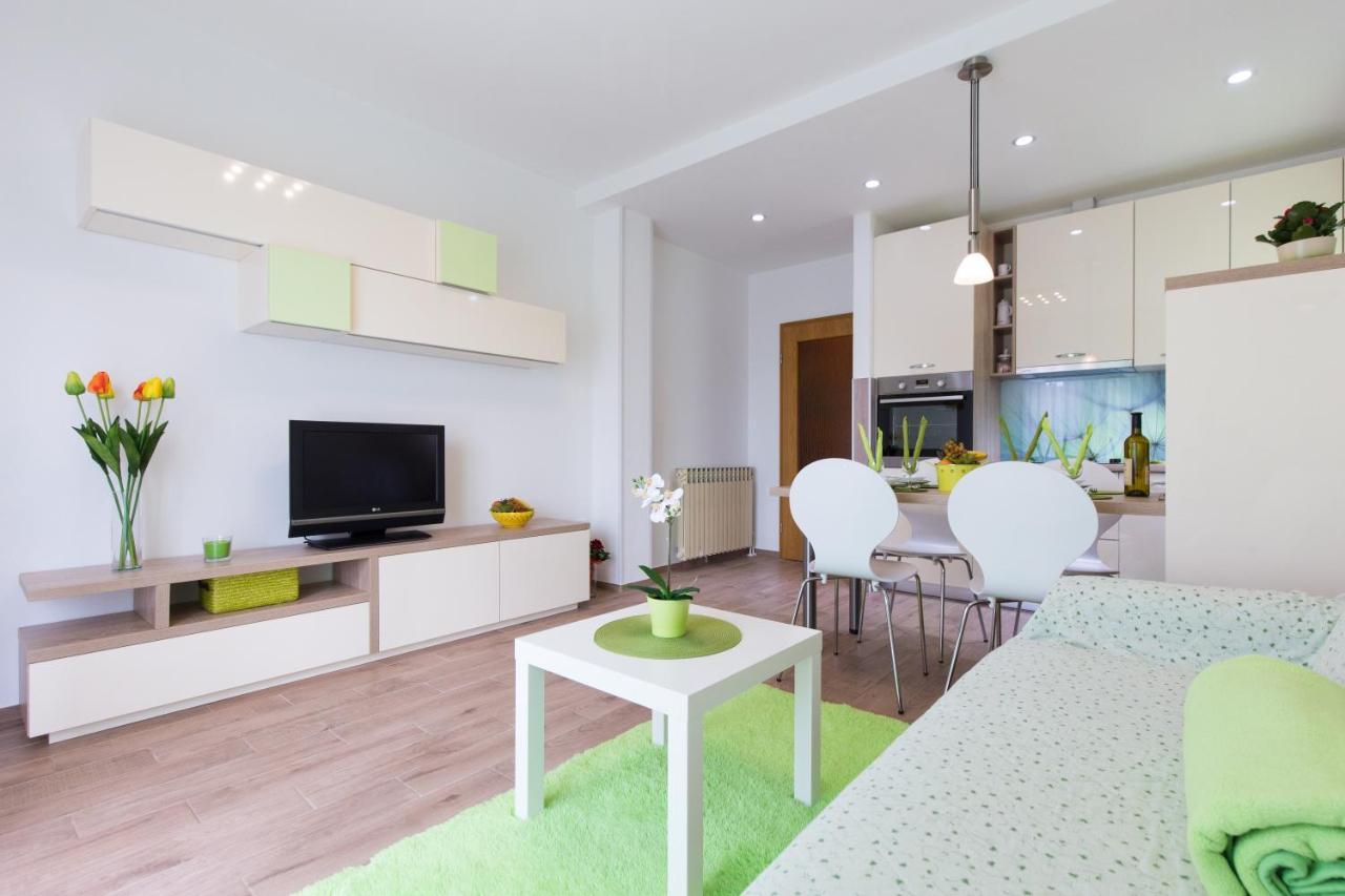 Apartment Close To Krk Town Centre Buitenkant foto